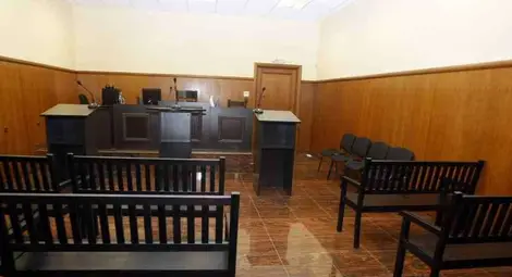 Спецпрокуратурата повдигна обвинения на трима за данъчни престъпления