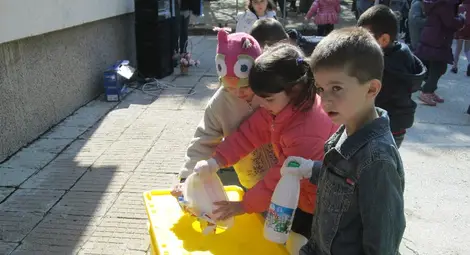 В &bdquo;Червената шапчица&ldquo; се учиха да събират разделно отпадъци