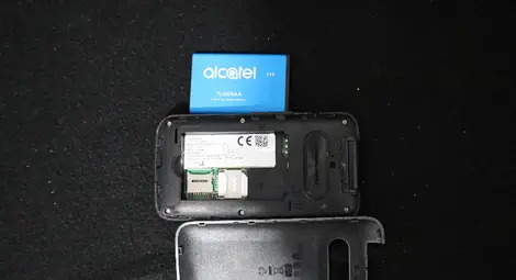 Трима телефонни измамници от Ветово задържани за удари за 54 000 лева /галерия/