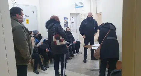 Над 300 ваксини срещу COVID-19 бяха поставени за ден в област Русе Над 300 ваксини срещу COVID-19 бяха поставени за ден в област Русе