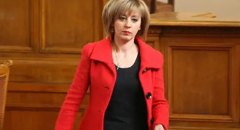 Манолова: Не се крием и не организираме агитки