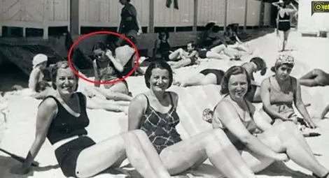 Мистериозна снимка от Варна променя историята! Мистериозна снимка от Варна променя историята!