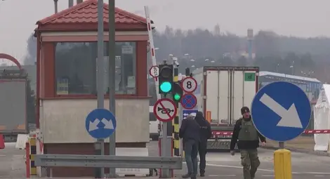 Бягство от войната: Украинка измина над 1000 км с котката си в ръце Бягство от войната: Украинка измина над 1000 км с котката си в ръце