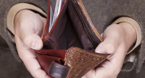 Всеки втори българин в риск от бедност Всеки втори българин в риск от бедност