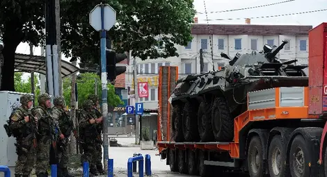 Най-малко 14 терористи са убити край Куманово 