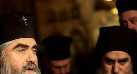 Един глас не стигна на дядо Неофит да влезе в тройката за патриарх, Синодът ще гласува отново за двете свободни места