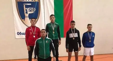 Русе и Сливо поле с три медала от държавно по борба