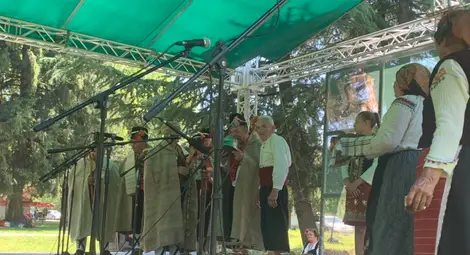 Проф.Ненов: &bdquo;Златната гъдулка&ldquo; свързва  различните поколения вече 50 години