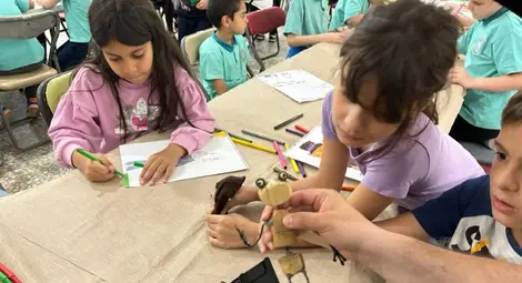 Как се прави анимационен филм от бисквитки и бонбони? Над 200 русенски деца вече знаят