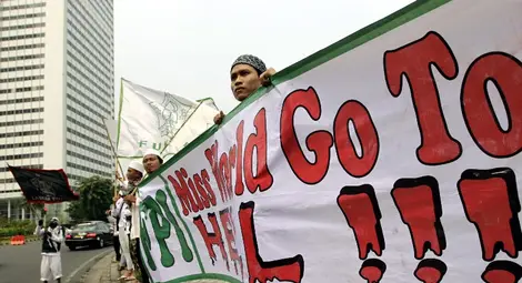 Ислямисти не пускат конкурса Мис Свят в Джакарта