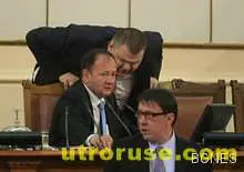 Куюмджиев: Енергетиката е в колапс Куюмджиев: Енергетиката е в колапс