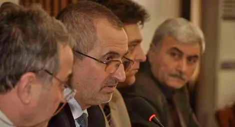 Пореден рунд Бурджиев - Райнов за приема в професионалните гимназии