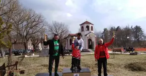 „Компас-Крос“ с бронзова купа на турнир „3 март“