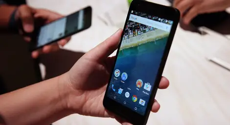 Роумингът няма да отпадне, променя се таксуването му, обясни шефът на КРС Роумингът няма да отпадне, променя се таксуването му, обясни шефът на КРС