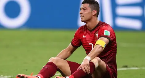 Роналдо запази надеждите на Португалия