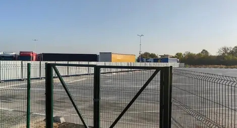 Рена Стефанова: Отново питаме дали има незаконен строеж до буферния ТИР-паркинг