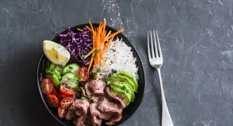 Диетолози обясниха дали наистина е вредна късната вечеря