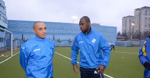 Опорен халф от втория състав на „Андерлехт“ на проби в „Дунав“