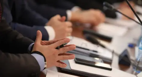 Отмениха заседанието на комисията по външна политика в НС