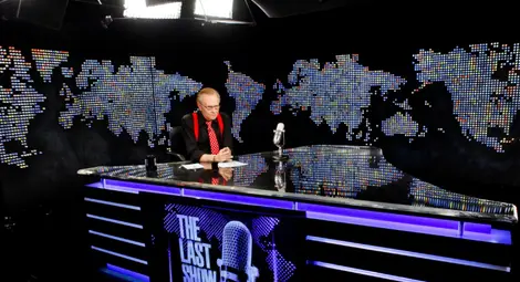 Легендарният ТВ водещ Лари Кинг почина на 87