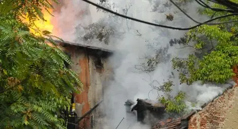 9-годишен подпали къщата на прадядо си в Николово