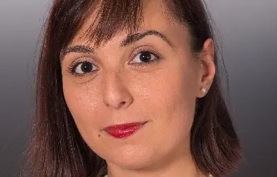 Нора Стефанова