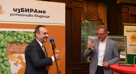 10 000 магазина се включват в новата инициатива на Съюза на пивоварите за връщане на стъклени бутилки от бира 10 000 магазина се включват в новата инициатива на Съюза на пивоварите за връщане на стъклени бутилки от бира