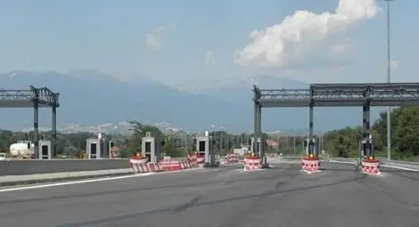 Общините искат 20% от приходите от тол систамата за ремонт на пътища