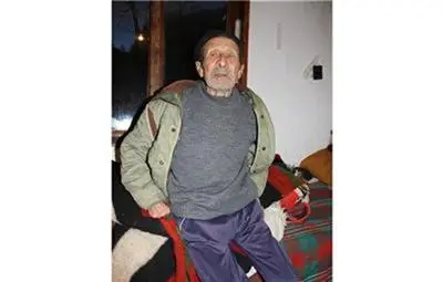 Мъж, наричан Водния дух, спечели милион от тепавица, даде го за ръждиви железа