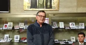 Сборник припомня колко много  дължи Русе на река Дунав