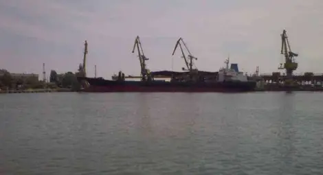 Агенция &bdquo;Митници&rdquo; образува четири дисциплинарни производства срещу митнически служители за действията им в Нефтопристанище Росенец