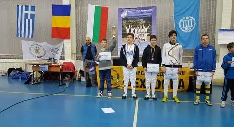 Сабльорите на &bdquo;Русе&ldquo; с четири призови места на купа &bdquo;България&ldquo;