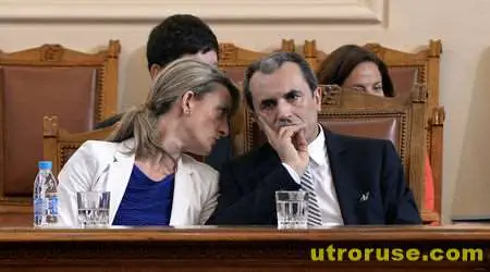 Зинаида Златанова ще е премиер, докато Орешарски е в отпуск Зинаида Златанова ще е премиер, докато Орешарски е в отпуск