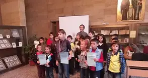 Титла за каравеловец на ученическо по шах