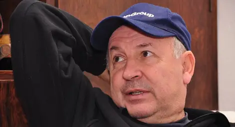 Валди Тотев: Стопих 3 камъка в бъбреците с рецепта на Петър Димков! Валди Тотев: Стопих 3 камъка в бъбреците с рецепта на Петър Димков!