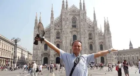 Д-р Миланов връща очите на сляпа жена, за да види за първи път внучето си 