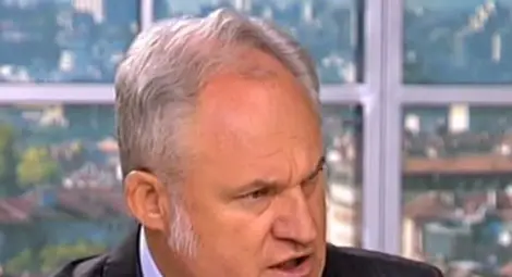 Кольо Парамов: Как депутат с 40 декара в Евксиноград ще приеме закон срещу корупцията