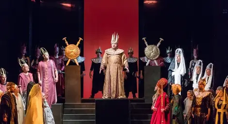 Русенски &bdquo;Набуко&ldquo; събира публика в Летния театър в морската столица