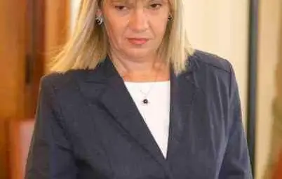 Еврокомисията проверява МОСВ и Нона Караджова 