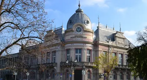 С форум за лъжите и спекулациите с факти библиотеката отбелязва 130-а годишнина