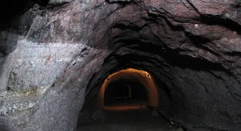 500 миньори блокирани в мина в Източна Украйна