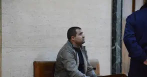 2000 лева предложили на муле за  прекарване на 15 кила прекурсор