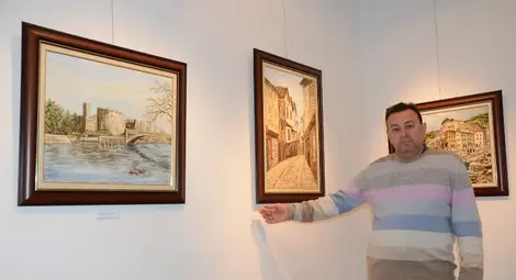 Славейко Петров показва пейзажи и модели за 20 години творчество