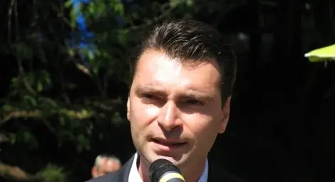 Бивш кадър на Яне Янев иска да е шеф в БСП