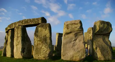 Учени смятат, че са открили паметник, засенчващ Стоунхендж /видео/