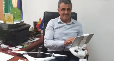 Кметски дрон пази села Кметски дрон пази села