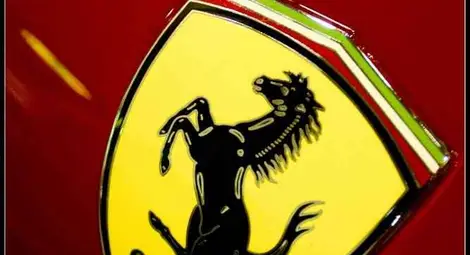 Ферари ограничава имейлите на служителите си 