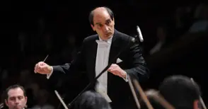 Маестро Емил Табаков е почетен  диригент на Русенската опера