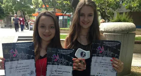 Талантливи русенски сестрички  покоряват сцени у нас и в чужбина