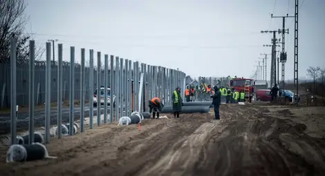 Будапеща: Границата ни е запечатана за мигранти